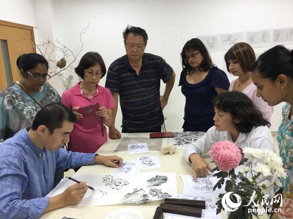 ë˹W(xu)Tھ۾(hu)^Ħώʾ ë˹Ї(gu)ĻĹD